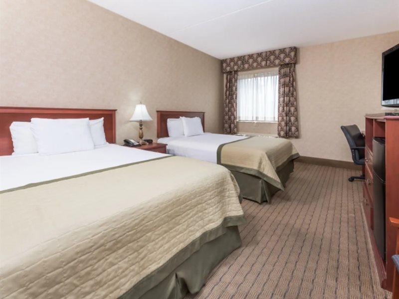 Hotel Baymont By Wyndham Indianapolis South Extérieur photo