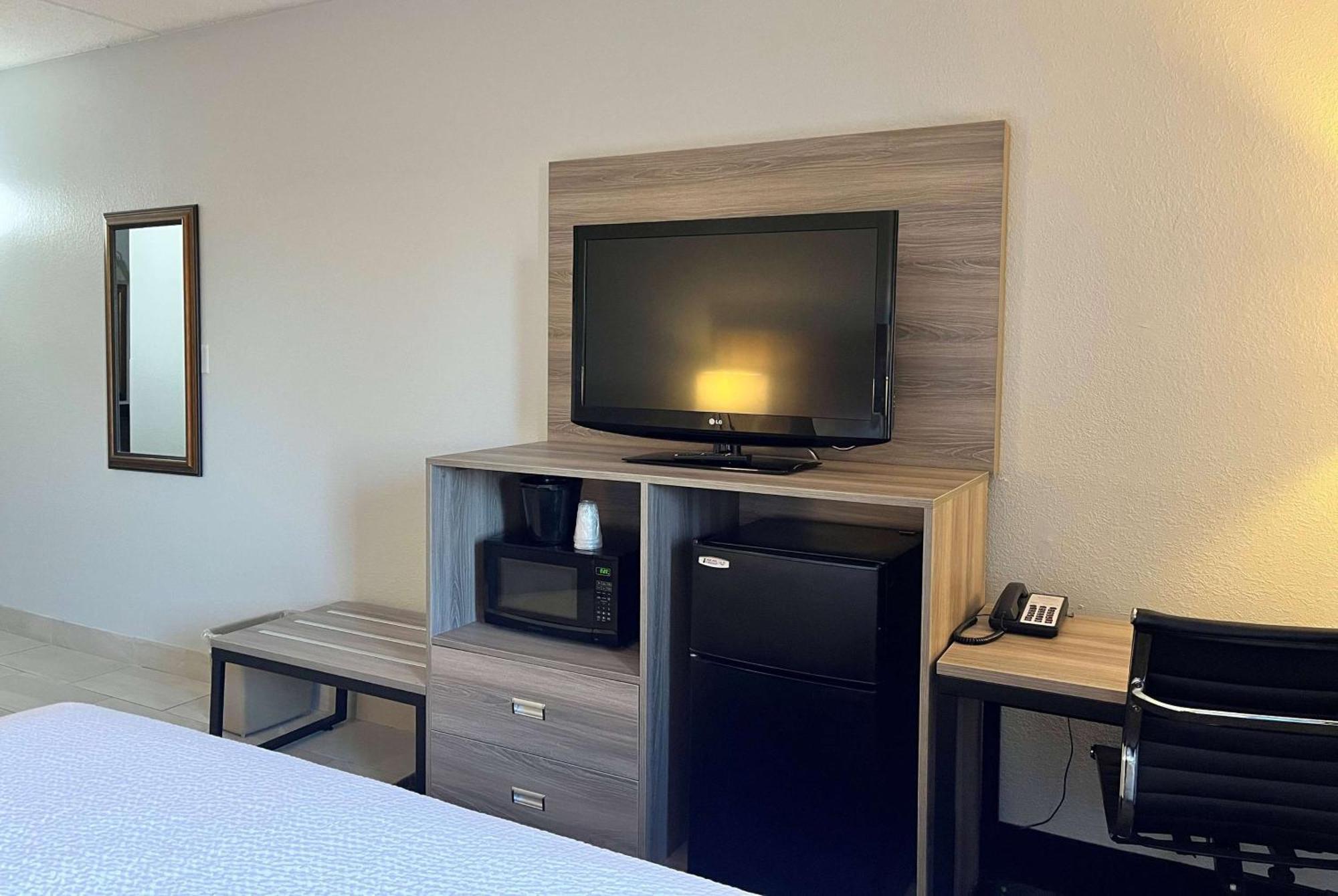 Hotel Baymont By Wyndham Indianapolis South Extérieur photo