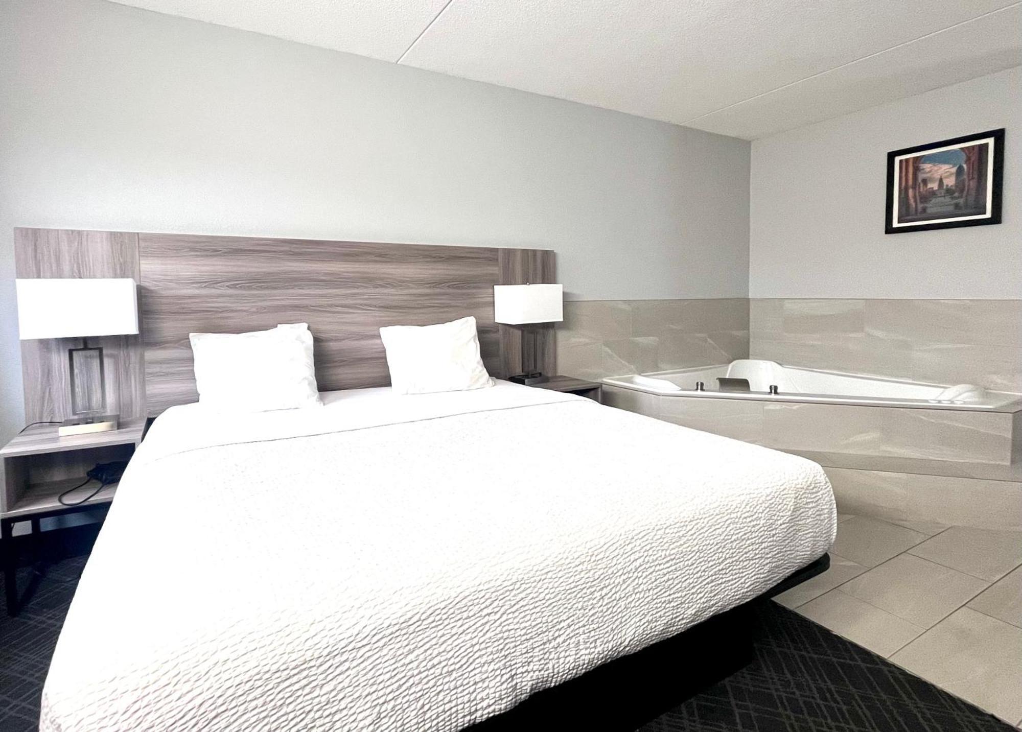 Hotel Baymont By Wyndham Indianapolis South Extérieur photo