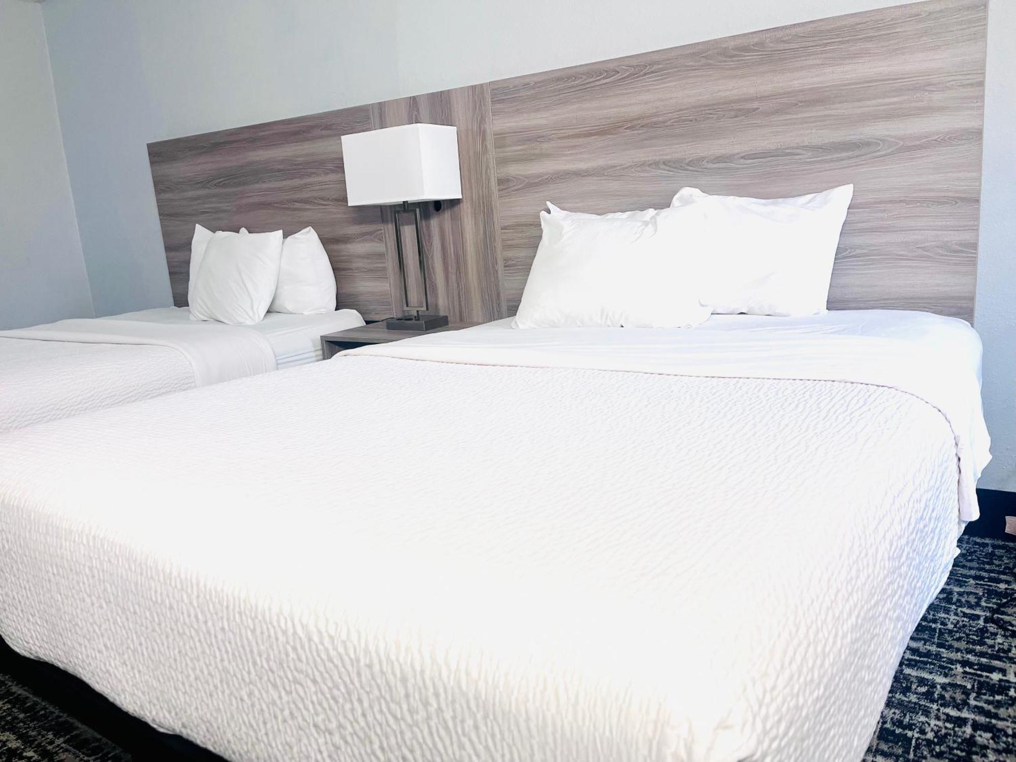 Hotel Baymont By Wyndham Indianapolis South Extérieur photo