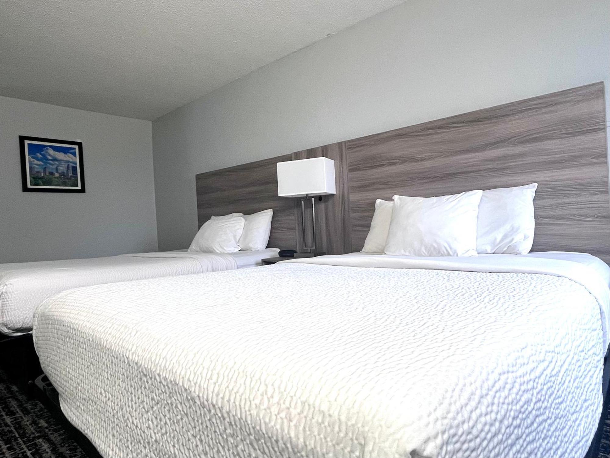 Hotel Baymont By Wyndham Indianapolis South Extérieur photo