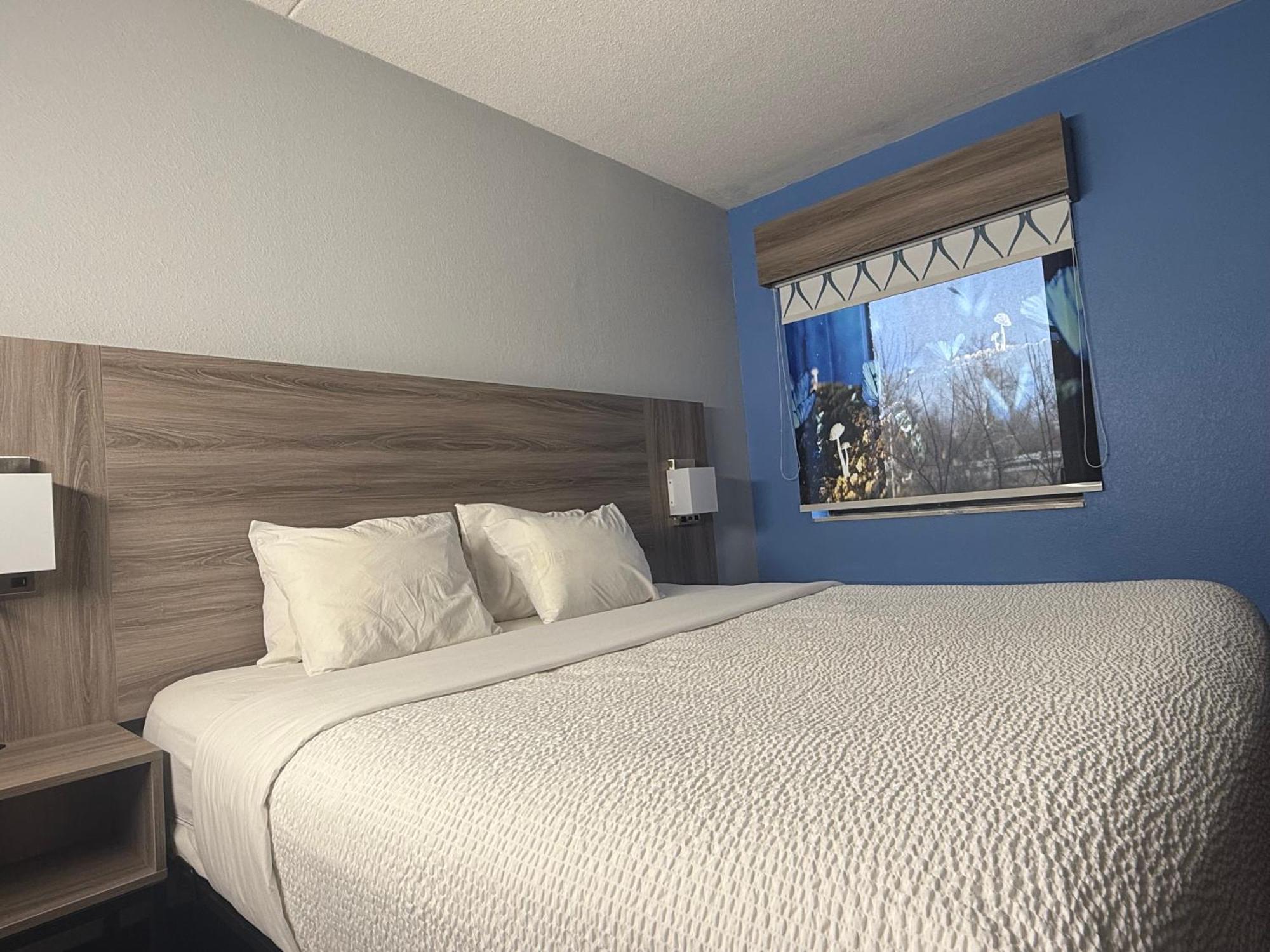 Hotel Baymont By Wyndham Indianapolis South Extérieur photo